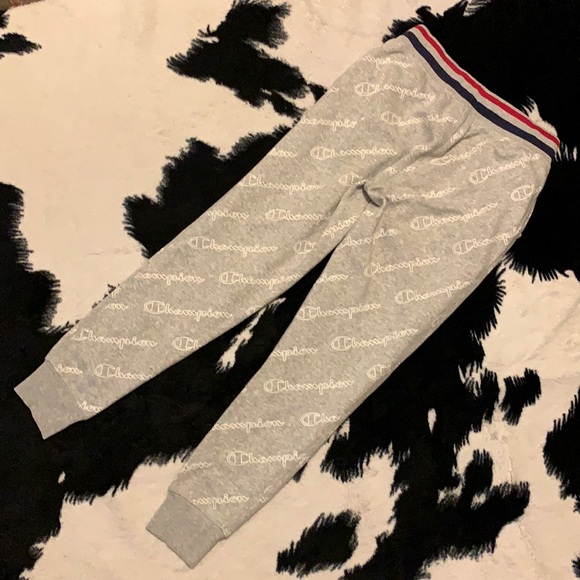 Champion Spellout Logo All-Over Print Joggers - Picture 8 of 10